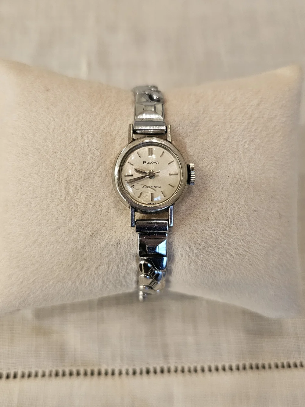 Vintage 60's Bulova Women's Manual Watch - Silver Tone 3 Hand Strech Band- Works